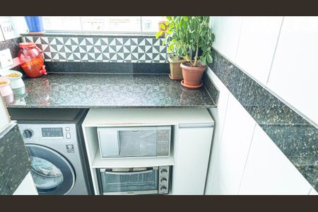Apartamento à venda com 63m², 2 quartos e 1 vagaArea de serviço