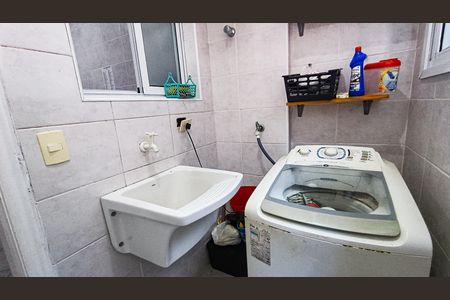 Apartamento para alugar com 83m², 2 quartos e 1 vagaÁrea de Serviço