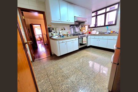 Apartamento à venda com 170m², 3 quartos e 2 vagasFoto 07