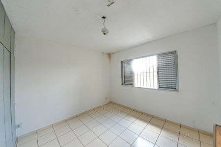 Casa à venda com 250m², 3 quartos e 2 vagasSuíte