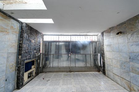 Casa à venda com 250m², 3 quartos e 2 vagasGaragem