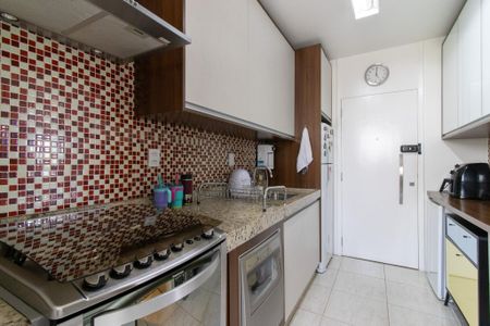 Apartamento à venda com 98m², 3 quartos e 1 vaga Apartamento à venda com 98m², 3 quartos e 1 vagaCozinha