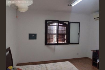 Casa para alugar com 3 quartos, 190m² em Vila Uberabinha, São Paulo