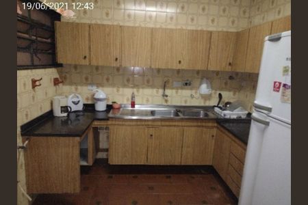 Casa para alugar com 3 quartos, 190m² em Vila Uberabinha, São Paulo