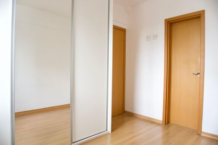 Apartamento à venda com 63m², 2 quartos e 2 vagasSuíte