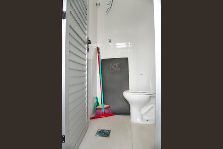 Apartamento à venda com 63m², 2 quartos e 2 vagasBanheiro de serviço