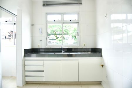 Apartamento à venda com 63m², 2 quartos e 2 vagasCozinha
