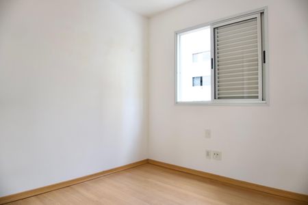 Apartamento à venda com 63m², 2 quartos e 2 vagasQuarto 1