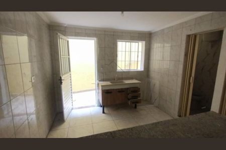 Casa para alugar com 1 quarto, 40m² em Vila Gustavo, São Paulo