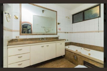 Casa para alugar com 5 quartos, 408m² em Sítio do Mandaqui, São Paulo