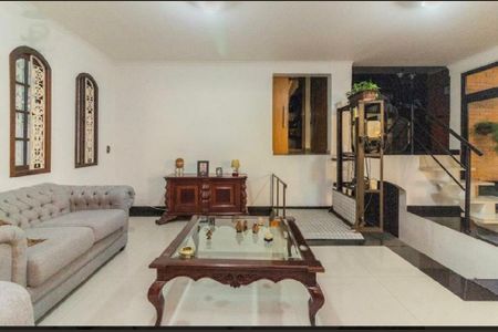 Casa para alugar com 5 quartos, 408m² em Sítio do Mandaqui, São Paulo