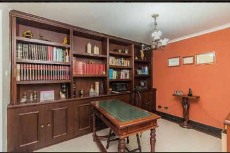 Casa para alugar com 5 quartos, 408m² em Sítio do Mandaqui, São Paulo