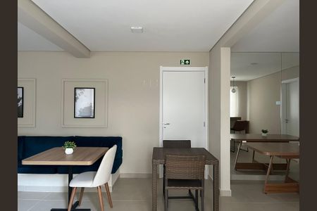 Apartamento para alugar com 32m², 1 quarto e sem vaga Apartamento para alugar com 32m², 1 quarto e sem vagaÁrea comum - Salão de festas