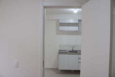 Quarto de apartamento para alugar com 1 quarto, 32m² em Parque Industrial Tomas Edson, São Paulo