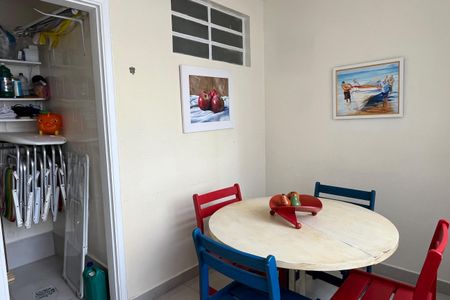 Apartamento para alugar com 93m², 2 quartos e 1 vagaÁrea de Serviço