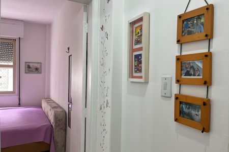 Corredor de apartamento para alugar com 2 quartos, 93m² em Aparecida, Santos