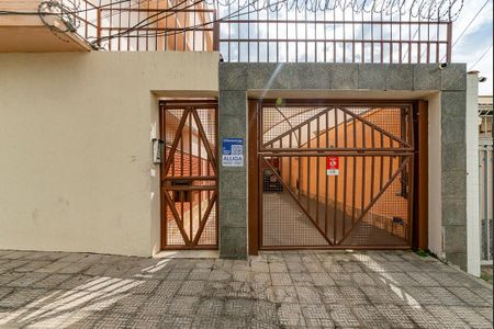 Apartamento para alugar com 152m², 3 quartos e 1 vagaPlaca instalada em07/03/2026 com o código SCKE-153