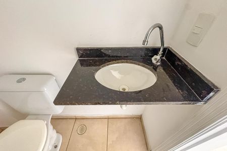 Casa para alugar com 156m², 3 quartos e 1 vaga Casa para alugar com 156m², 3 quartos e 1 vagaLavabo