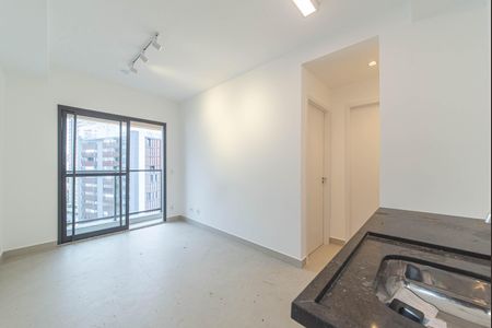 Sala - Cozinha Integrada de kitnet/studio à venda com 1 quarto, 31m² em Jardim das Acacias, São Paulo