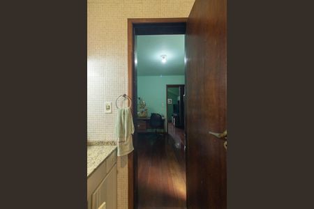 Casa para alugar com 400m², 5 quartos e 4 vagasBanheiro da Suíte 1