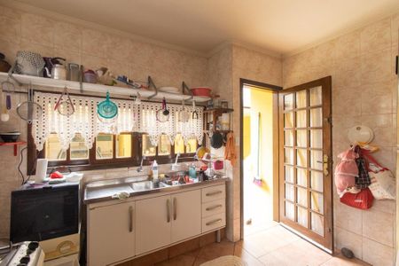 Casa para alugar com 400m², 5 quartos e 4 vagasCozinha 