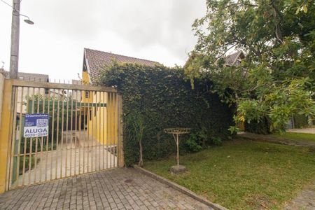 Casa para alugar com 400m², 5 quartos e 4 vagasFachada