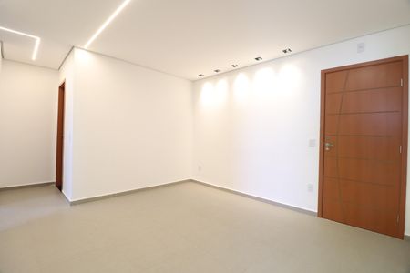 Sala de apartamento para alugar com 3 quartos, 68m² em Grand Ville, Uberlândia