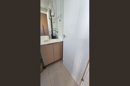 Apartamento para alugar com 98m², 3 quartos e 2 vagasBANHEIRO DA SUITE 2