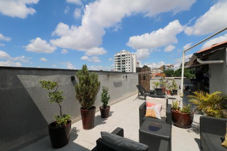 Apartamento à venda com 170m², 4 quartos e 2 vagas Apartamento à venda com 170m², 4 quartos e 2 vagasTerraço