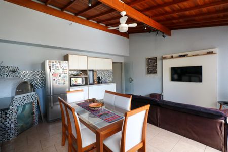 Apartamento à venda com 170m², 4 quartos e 2 vagas Apartamento à venda com 170m², 4 quartos e 2 vagasCozinha/Cobertura