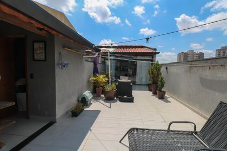 Apartamento à venda com 170m², 4 quartos e 2 vagas Apartamento à venda com 170m², 4 quartos e 2 vagasTerraço