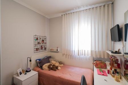 Apartamento à venda com 170m², 4 quartos e 2 vagas Apartamento à venda com 170m², 4 quartos e 2 vagasQuarto 2