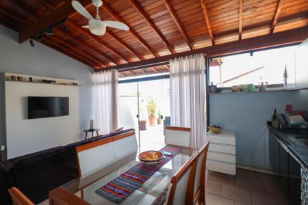 Apartamento à venda com 170m², 4 quartos e 2 vagas Apartamento à venda com 170m², 4 quartos e 2 vagasCozinha/Cobertura