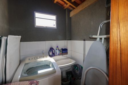 Apartamento à venda com 170m², 4 quartos e 2 vagas Apartamento à venda com 170m², 4 quartos e 2 vagasÁrea de Serviço