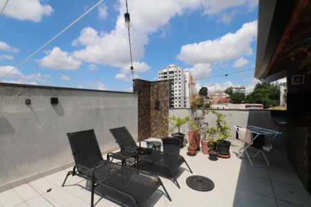 Apartamento à venda com 170m², 4 quartos e 2 vagas Apartamento à venda com 170m², 4 quartos e 2 vagasTerraço