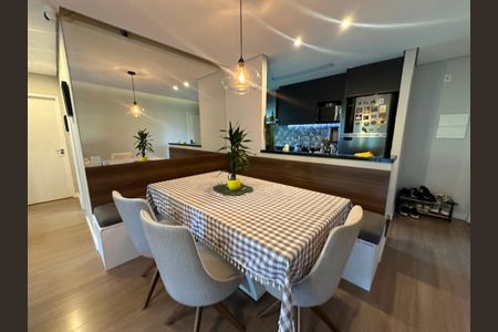 Apartamento à venda com 79m², 2 quartos e 2 vagasSala