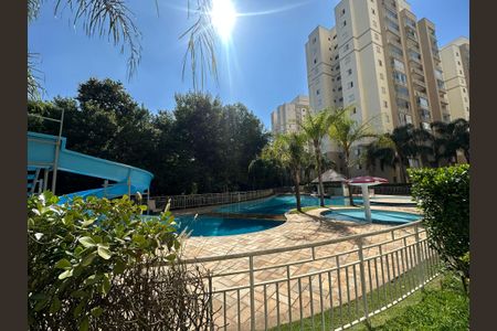 Apartamento à venda com 79m², 2 quartos e 2 vagasÁrea comum - Piscina
