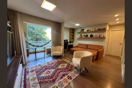 Apartamento à venda com 79m², 2 quartos e 2 vagasSala