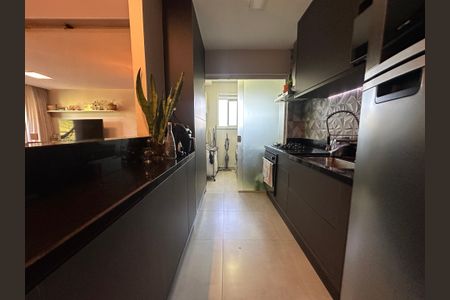 Apartamento à venda com 79m², 2 quartos e 2 vagasCozinha