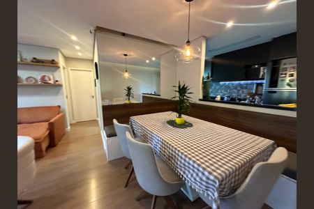 Apartamento à venda com 79m², 2 quartos e 2 vagasSala