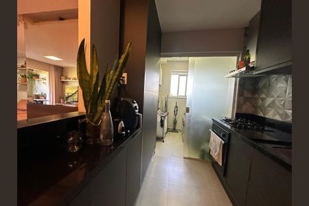 Apartamento à venda com 79m², 2 quartos e 2 vagasCozinha