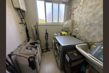 Apartamento à venda com 79m², 2 quartos e 2 vagasÁrea de Serviço
