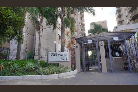 Apartamento à venda com 67m², 3 quartos e 2 vagasFachada e portaria