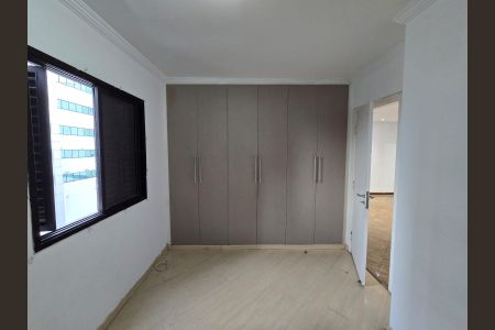Apartamento para alugar com 75m², 2 quartos e 1 vagaQuarto 01