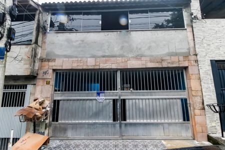 Casa para alugar com 190m², 2 quartos e 1 vagaFachada