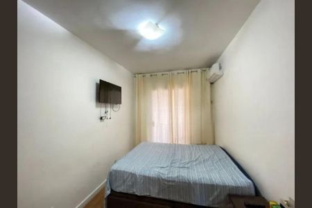 Quarto de casa de condomínio para alugar com 3 quartos, 79m² em Tanque, Rio de Janeiro