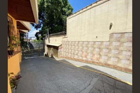 Casa de condomínio para alugar com 79m², 3 quartos e 1 vaga Casa de condomínio para alugar com 79m², 3 quartos e 1 vagaÁrea externa