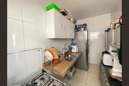 Cozinha de casa de condomínio para alugar com 3 quartos, 79m² em Tanque, Rio de Janeiro