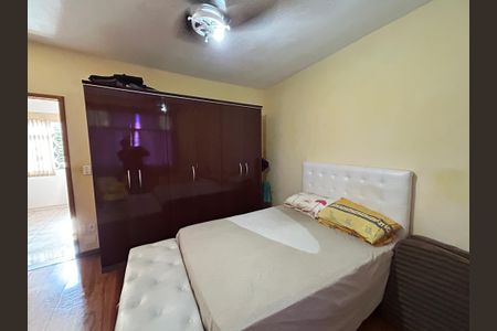 Casa à venda com 195m², 3 quartos e 4 vagasQuarto 1