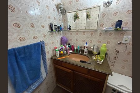 Casa à venda com 195m², 3 quartos e 4 vagasBanheiro da Suíte